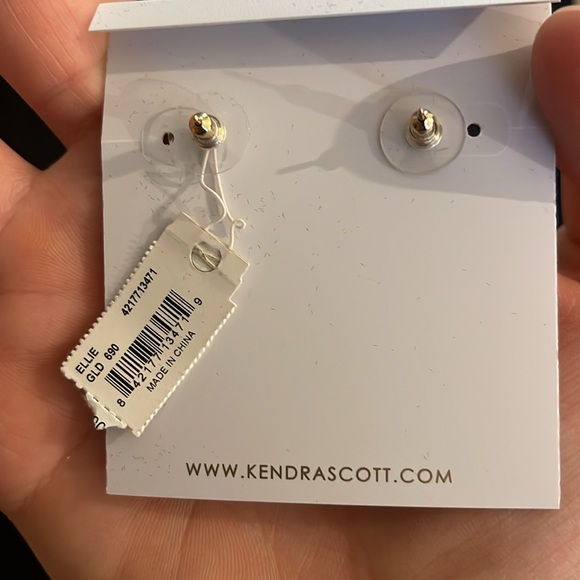 Kendra scott earrings NEW - Picture 2 of 3